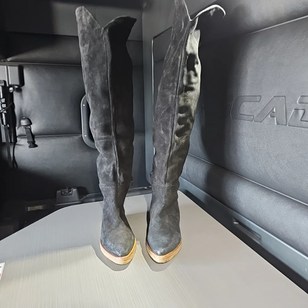 Free People Banks Over the Knee Black Suede Boots 37.5 (US‎ 7) EUC/NWOT $368
